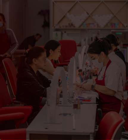 Lavish Lux Nails & Spa Banner